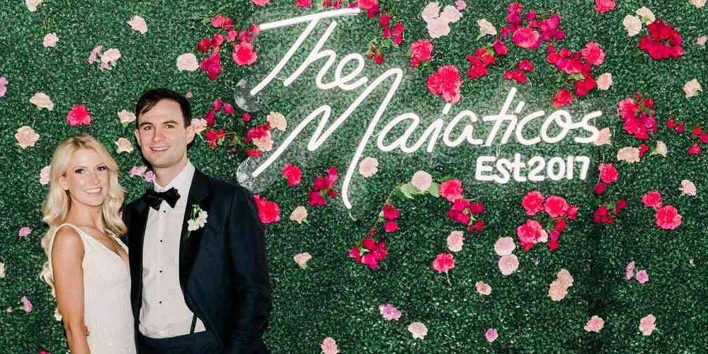 Reasons for Buying a Wedding Neon Signs