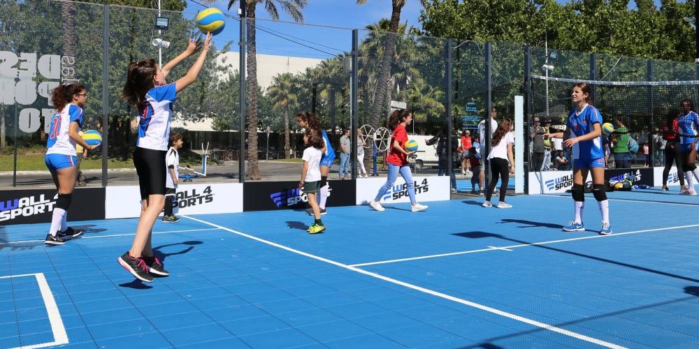 Ultimate Guideline about Pickleball Court Resurfacing
