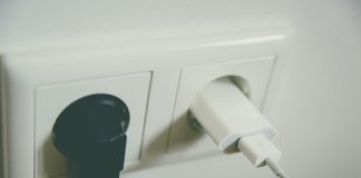 How to Choose the Best Smart Outlet
