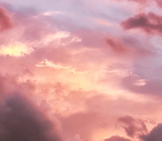 The two main types of quarts according to microstructure